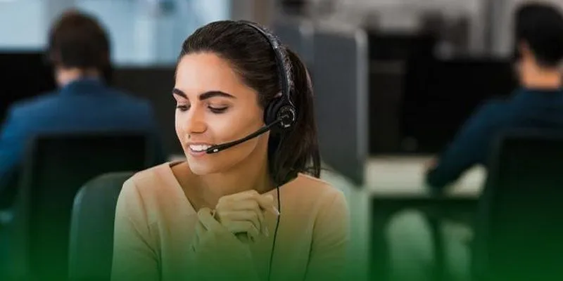 Sử dụng hotline hỗ trợ liên hệ 789F đơn giản, hiệu quả